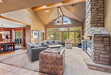 Silverthorne Sanctuary with Buffalo Mountain Views - Silverthorne, Colorado