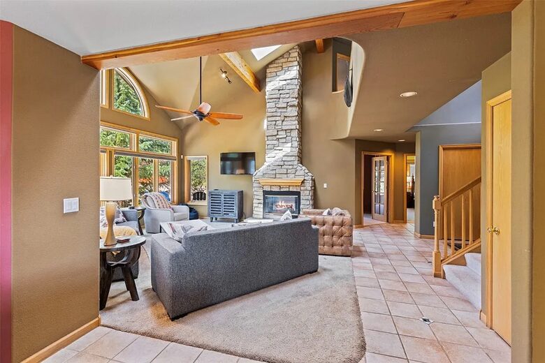 Silverthorne Sanctuary with Buffalo Mountain Views - Silverthorne, Colorado