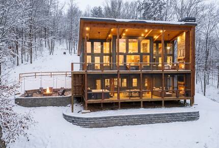Cozy Modern Cabin for the Perfect Winter Getaway - Mineral Bluff, Georgia