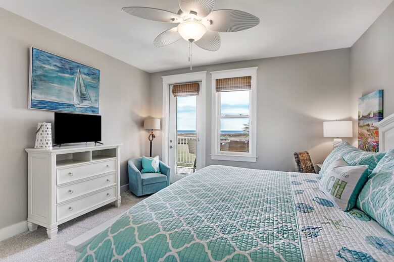 Gulf-front Luxe | Panoramic Views & Resort Amenities at Pointe West - Galveston, Texas