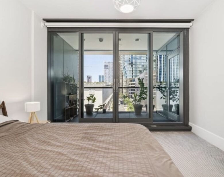 Kakaʻako Living- Best location! - Honolulu, Hawaii