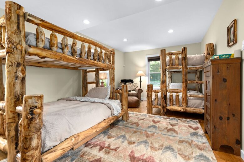 Vermont Country Estate with Pool and Tennis Court - Wilmington, Vermont