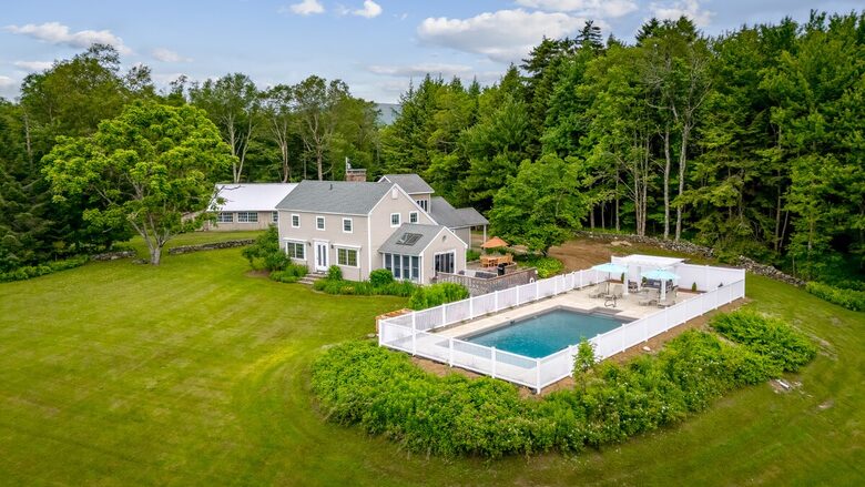 Vermont Country Estate with Pool and Tennis Court - Wilmington, Vermont