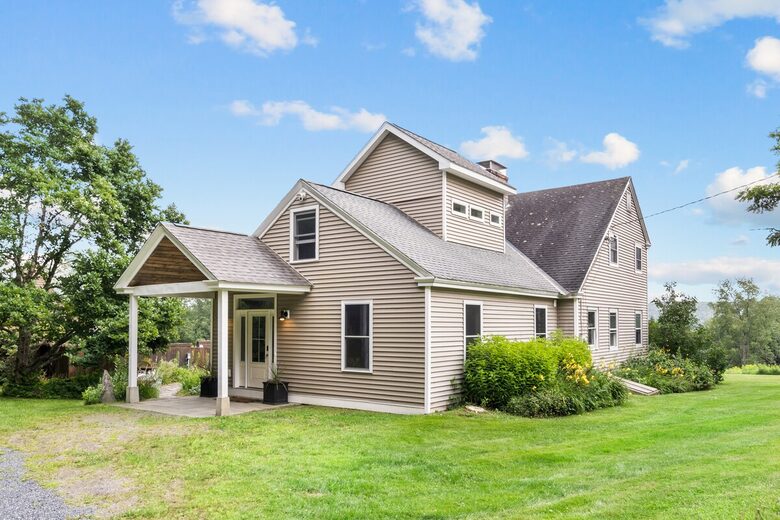 Vermont Country Estate with Pool and Tennis Court - Wilmington, Vermont