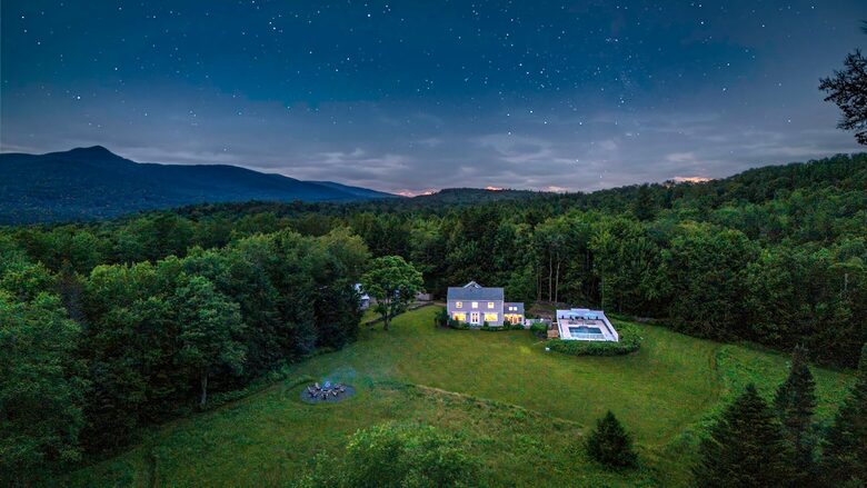 Vermont Country Estate with Pool and Tennis Court - Wilmington, Vermont