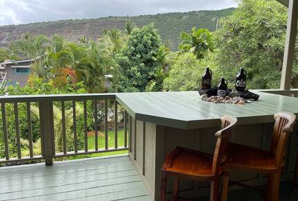 Ocean View Retreat Steps from the Beach - Captain Cook, Hawaii