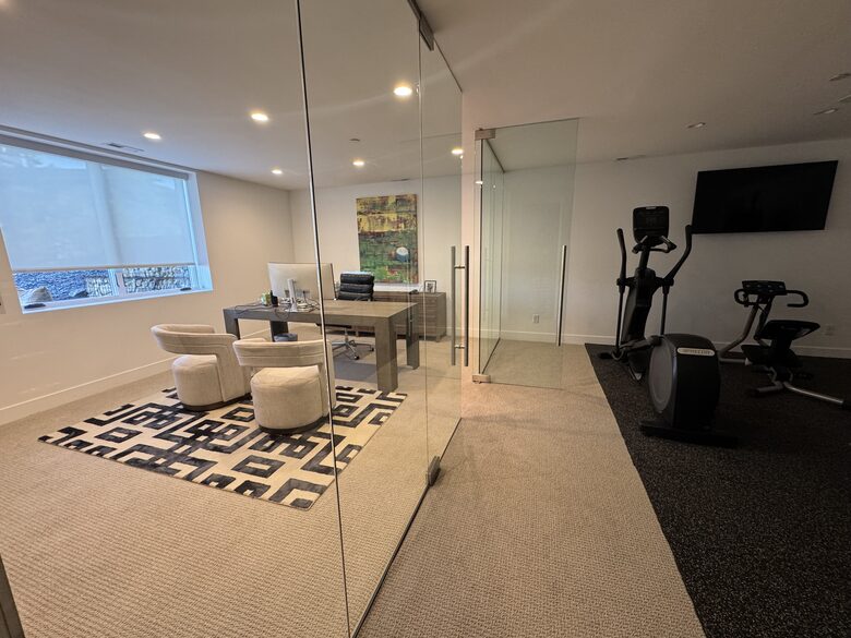 Full office