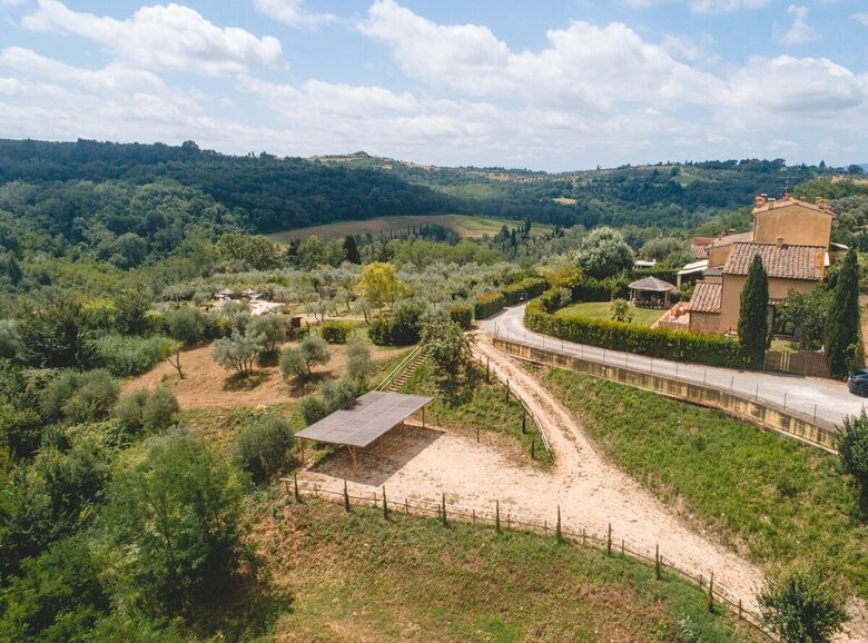 An Elegant Tuscan Villa in the Heart of Chianti - Barberino Tavarnelle, Italy