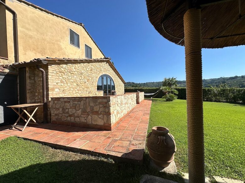 An Elegant Tuscan Villa in the Heart of Chianti - Barberino Tavarnelle, Italy