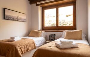 VIVLA| Casa Neret - Bagergue, Lleida, Spain