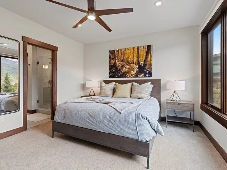 Five-Bedroom Alpine Escape with Forest Views & Resort Amenities - Silverthorne, Colorado