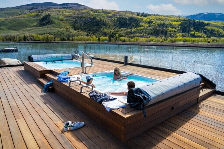 Five-Bedroom Alpine Escape with Forest Views & Resort Amenities - Silverthorne, Colorado