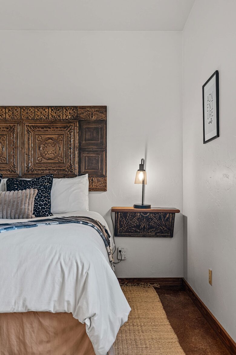 Rustic-Luxury Farmhouse Minutes from Fredericksburg Main Street - Fredericksburg, Texas