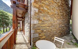 VIVLA| Casa Neret - Bagergue, Lleida, Spain