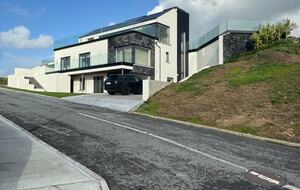 Elevated Seascape Residence in West Clare - Lahinch, Ireland