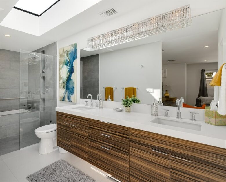 Mid-Century Glam Retreat in the Heart of Rancho Mirage - Rancho Mirage, California