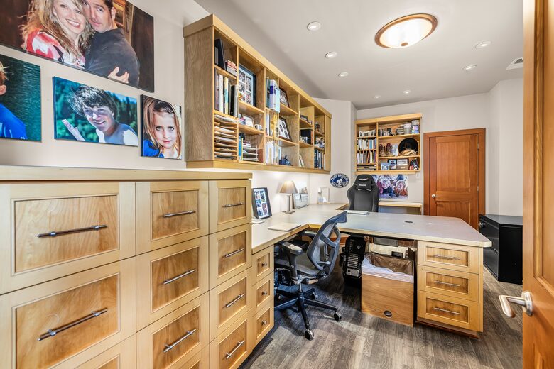 Office/Working area