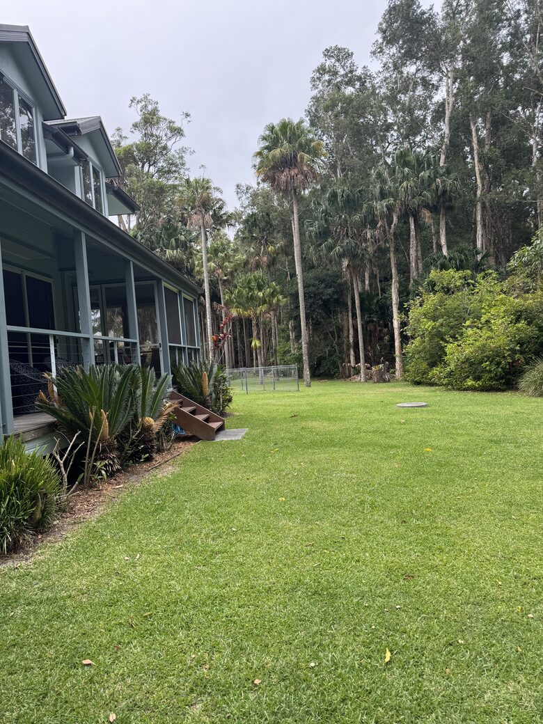 距离布鲁伊斯海滩仅几步之遥的独立式海滨度假屋——澳大利亚布鲁伊斯海滩