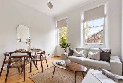 A Garden Square Apartment in the Heart of Kensington & Chelsea - Greater London, United Kingdom