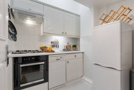 A Garden Square Apartment in the Heart of Kensington & Chelsea - Greater London, United Kingdom