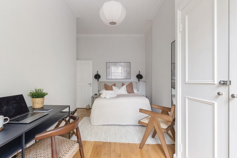 A Garden Square Apartment in the Heart of Kensington & Chelsea - Greater London, United Kingdom