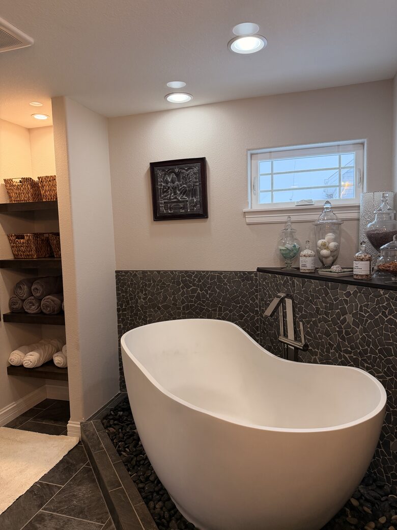 Kohler tub