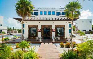 Luxury Two-Bedroom Island Retreat at Blu Zen - North Side Caye Caulker, Belize