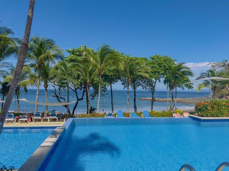 Private Pacific Retreat at Bahía Pez Vela - Ocotol, Costa Rica