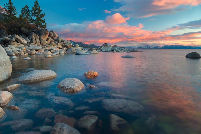 Tahoe Vista Home Near Beach & Skiing - tahoe vista, California