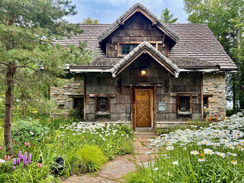 Beautiful perennial gardens