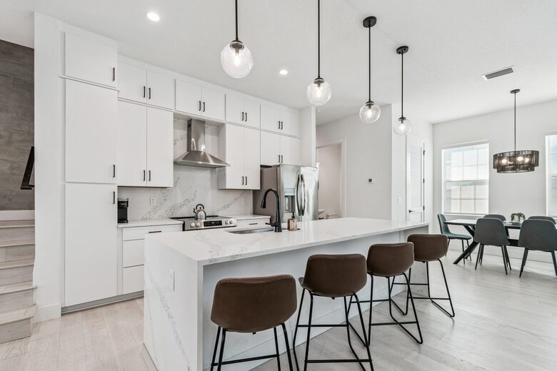 Warehouse Arts District Industrial Chic Townhome - St. Petersburg, Florida