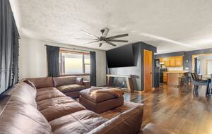 Hilltop Ozark Retreat with Panoramic Sunset Views - Theodosia, Missouri