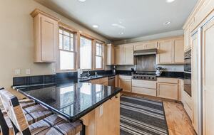 River Run Family Retreat Near Palisades Tahoe - Alpine Meadows, California