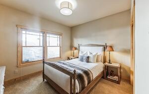 River Run Family Retreat Near Palisades Tahoe - Alpine Meadows, California