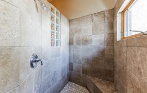 River Run Family Retreat Near Palisades Tahoe - Alpine Meadows, California
