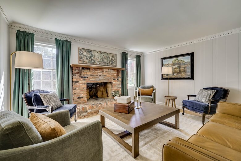 Large Family-Friendly Home in Prime Augusta Location - Augusta, Georgia