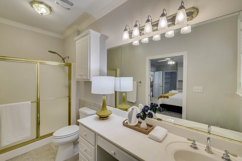 Large Family-Friendly Home in Prime Augusta Location - Augusta, Georgia