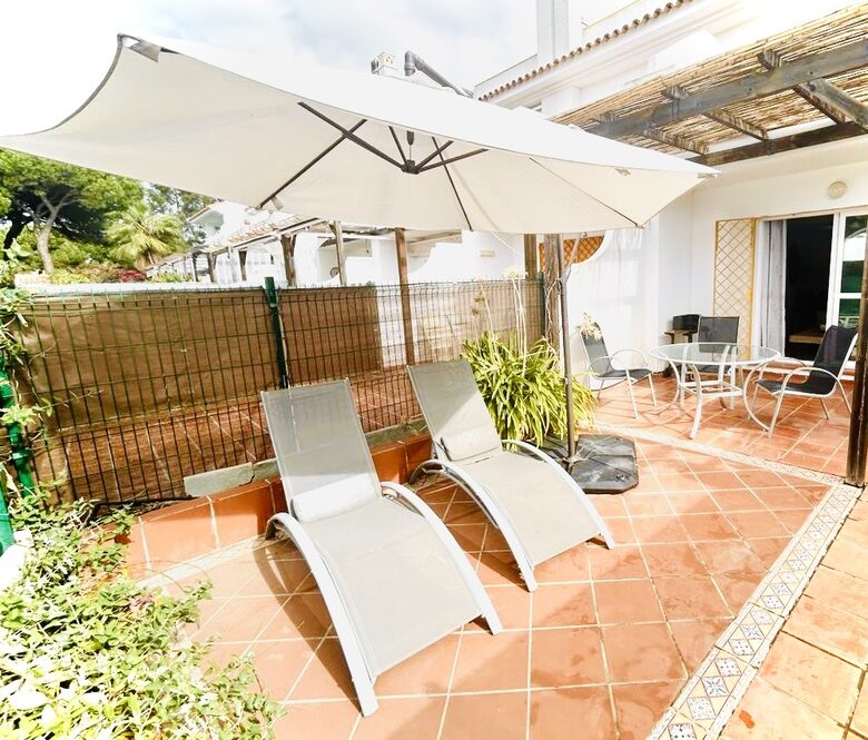A Family Coastal Apartment in Costa De La Luz - Nuevo Portil, Huelva Province, Spain