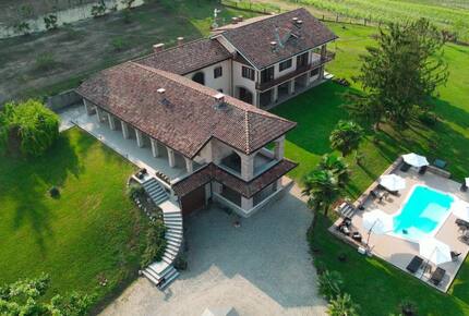 Piedmont Countryside Villa with Pool - Calosso, Italy