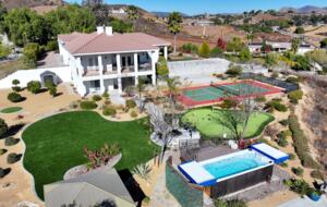 Luxury Wine Country Retreat with Gorgeous Panoramic Views - Temecula, California