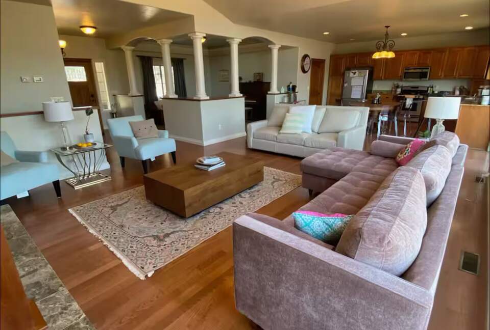Glacier Area Retreat with River & Mountain Views - Columbia Falls, Montana