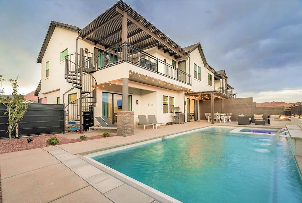 Luxury Pool & Play Getaway near Snow Canyon - Santa Clara, Utah