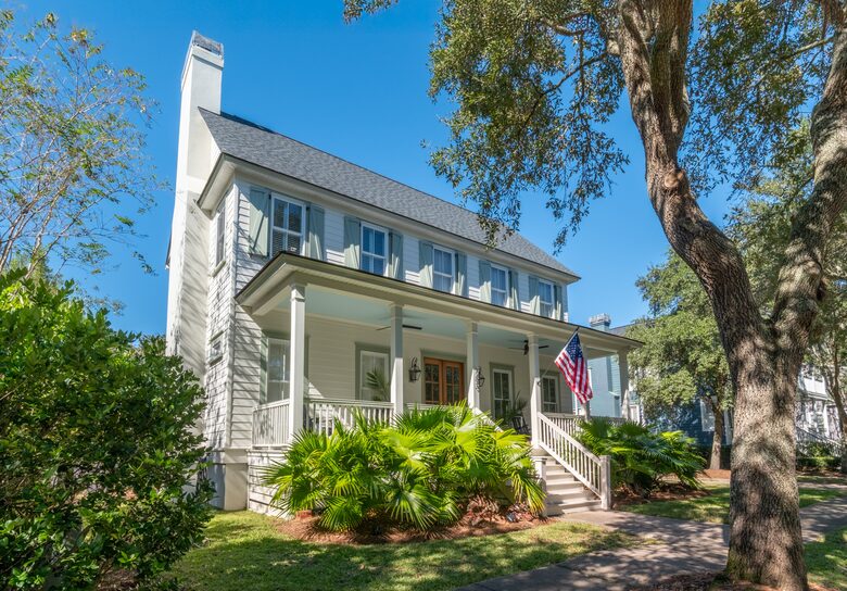 Coastal Luxury Home in the Heart of Daniel Island - Daniel Island, South Carolina
