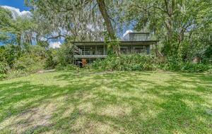 Relaxed Riverside Home with Private Dock and Balcony - Tampa, Florida