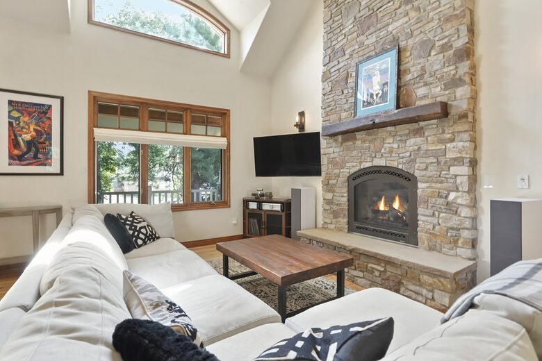 A Refined Boulder Hideaway with Outdoor Living - Boulder, Colorado