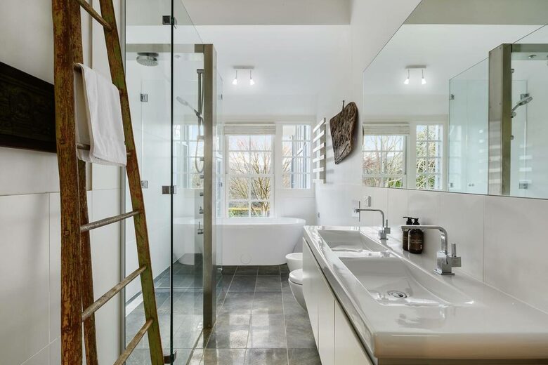 A Refined Country Escape in Wattamolla - Wattamolla, Australia