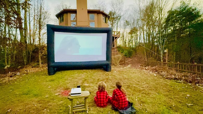 A Private Mountain Home Designed Around Views, Space, and Shared Time - Morganton, Georgia