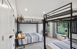 A Luxe Lakefront Escape Above Tim’s Ford - Winchester, Tennessee