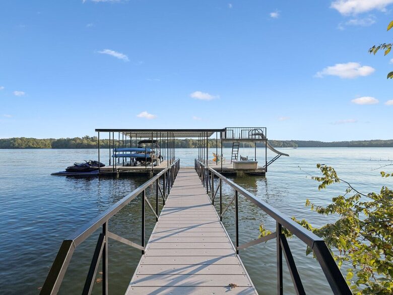 A Luxe Lakefront Escape Above Tim’s Ford - Winchester, Tennessee