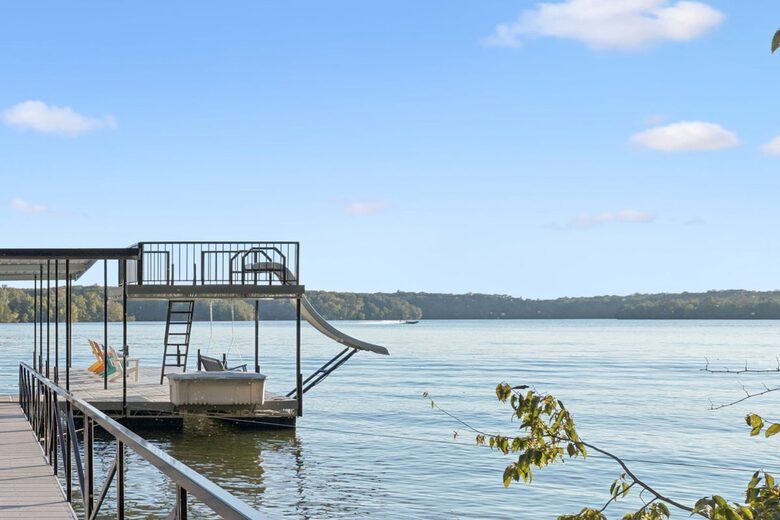 A Luxe Lakefront Escape Above Tim’s Ford - Winchester, Tennessee